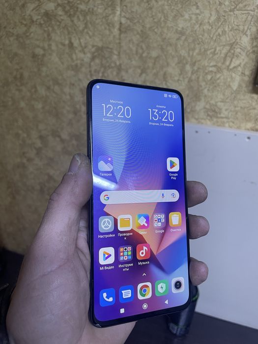 Продам Poco F2 Pro Флагман