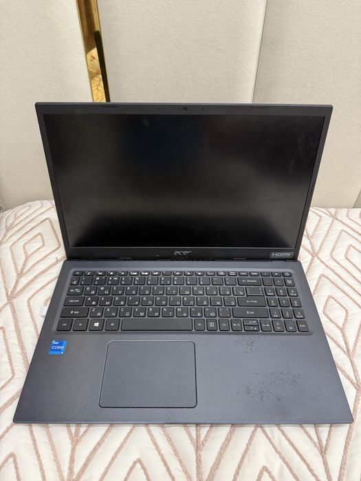 Ноутбук Acer черный