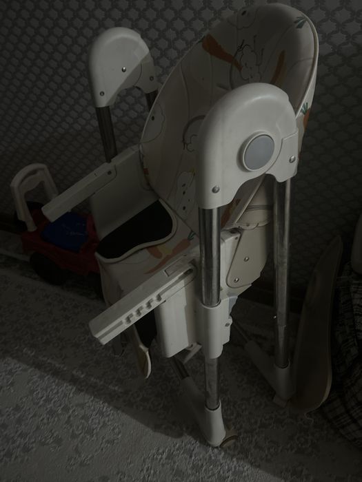 Стульчик доя кормления