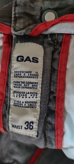Pantaloni scurți Gas de blugi