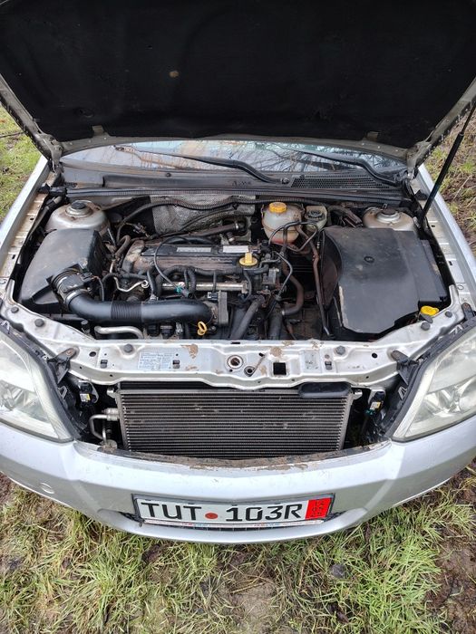 Bot față capotă bara aripa far radiatoare Opel Vectra C