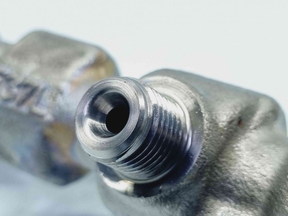 Rampa injectoare Opel Astra J Coupe GTC [Fabr 2009-2015] 55576177 | 04