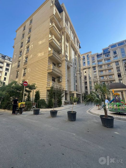 Продаётся 3/7/8 квартира, ЖК Oq Saroy, Паркентский, МирзоУлугбекский р
