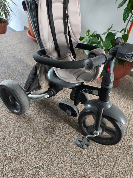 Tricicleta multifunctionala 4in1 cu sezut reversibil Coccolle Velo Bej