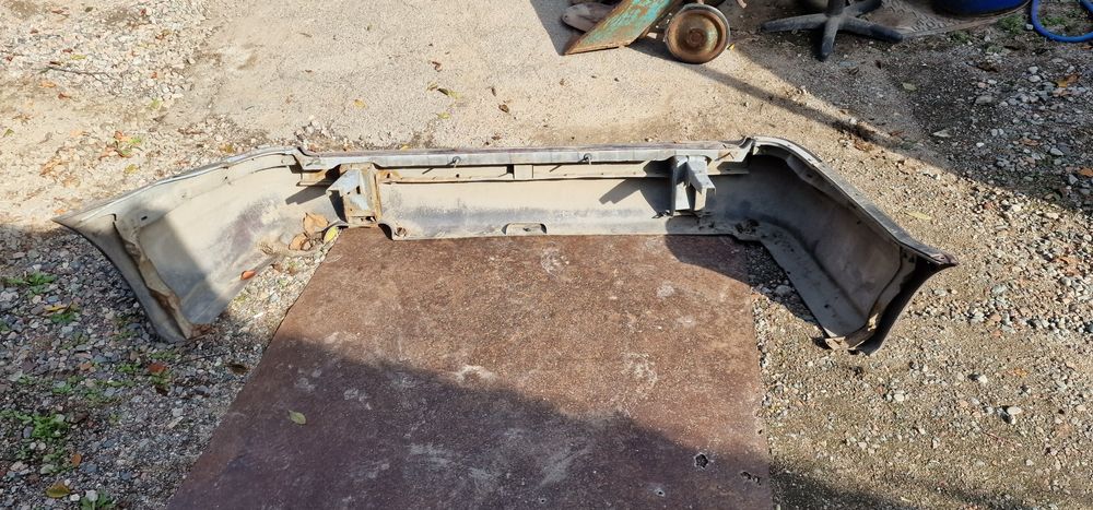 Продам задний бампер сигма