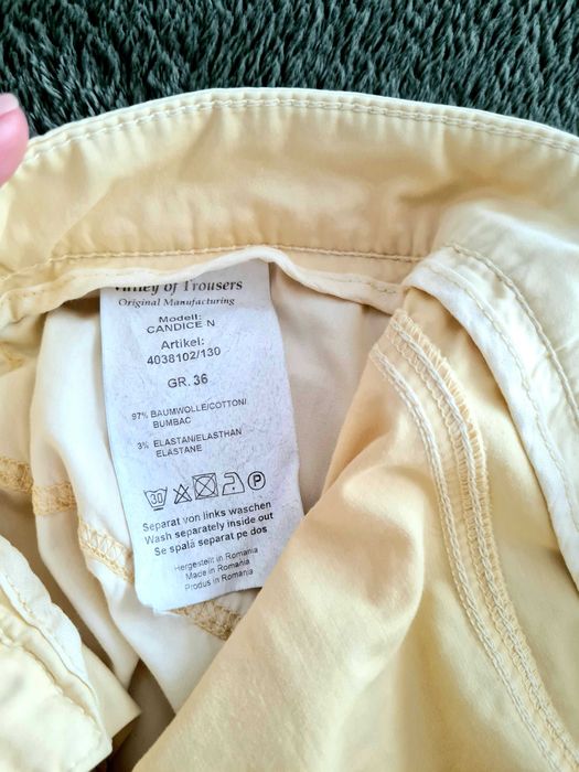 Pantaloni cumpărați din Germania, Made in Romania