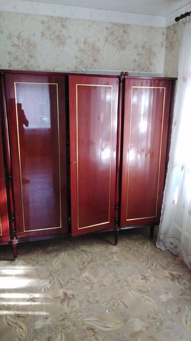 Продаю шифонер большой