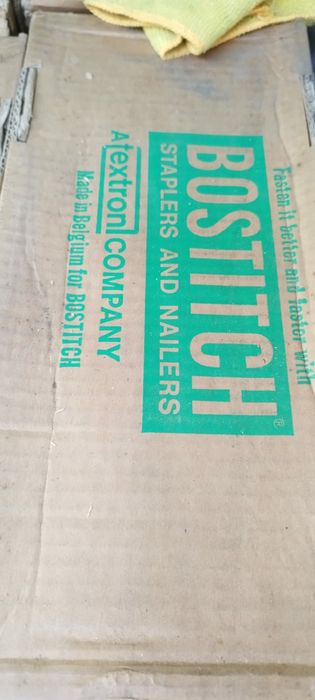 Пирони за пистолет на 28 градуса за дърво 63мм