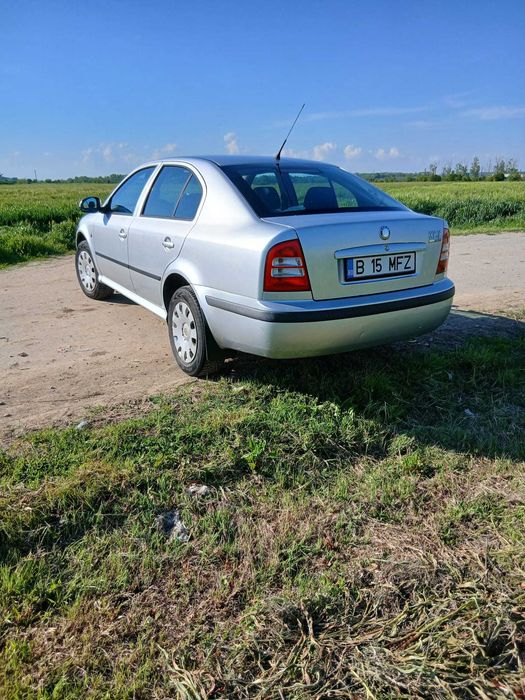 SKODA Octavia 2010 — imagine 2