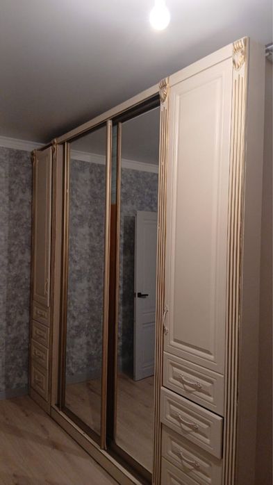 Шкаф сост жаксы.