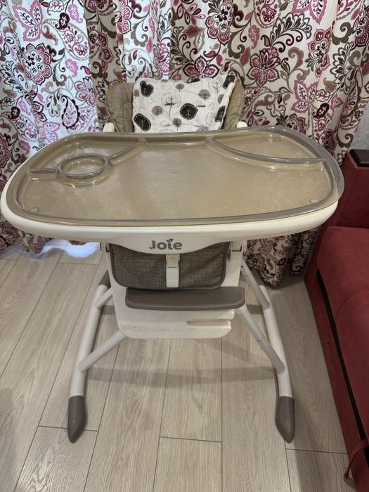 Продам детский стульчик для кормления Joie Mimzy 360