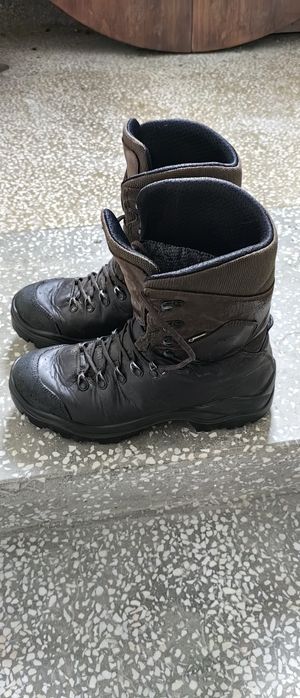 Обувки за лов и туризъм Zamberlan