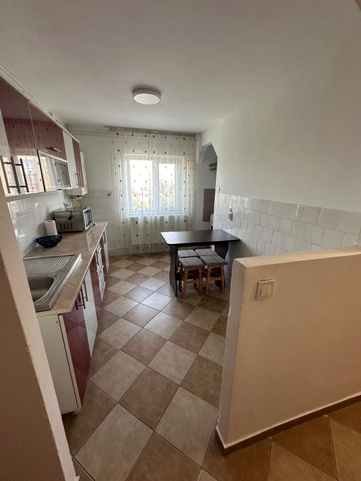 Vând apartament cu 2 camere
