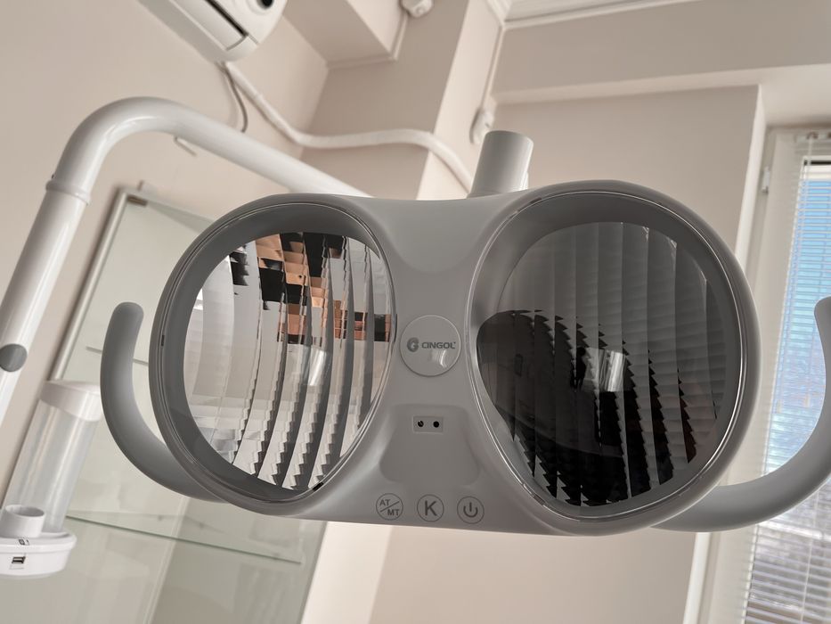 Продается стоматологическое кресло CINGOL