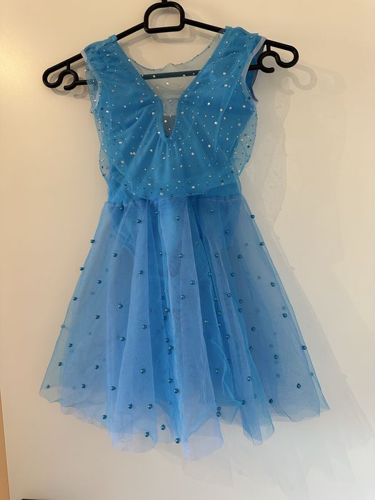 Костюми за танци