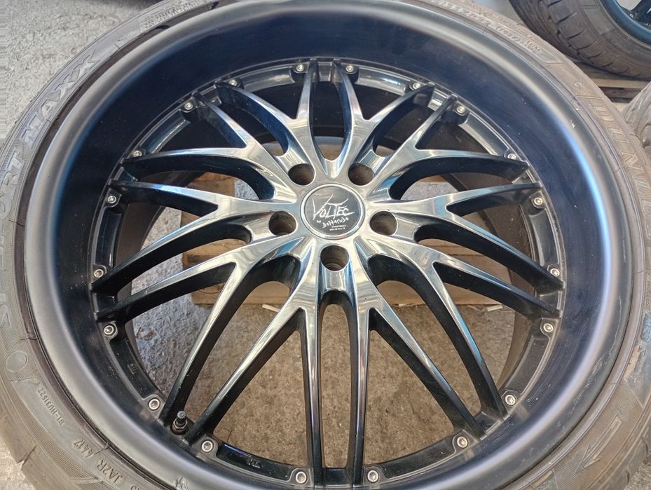 Почти нови Barracuda 22-5x112 ET46 9.5j