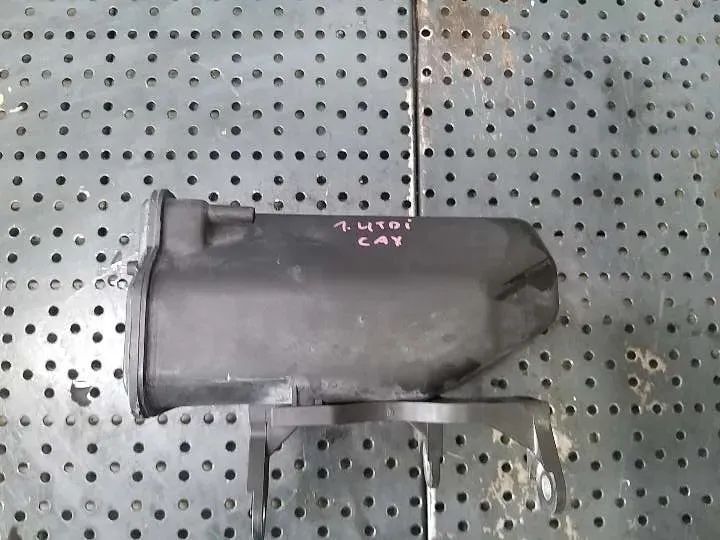 Vas filtru benzina 1.4 tsi vw golf 6 1k0201801 1k0201827a