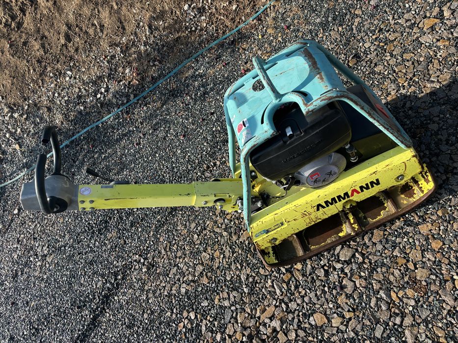Placa compactoare ammann 300 kg wacker bomag