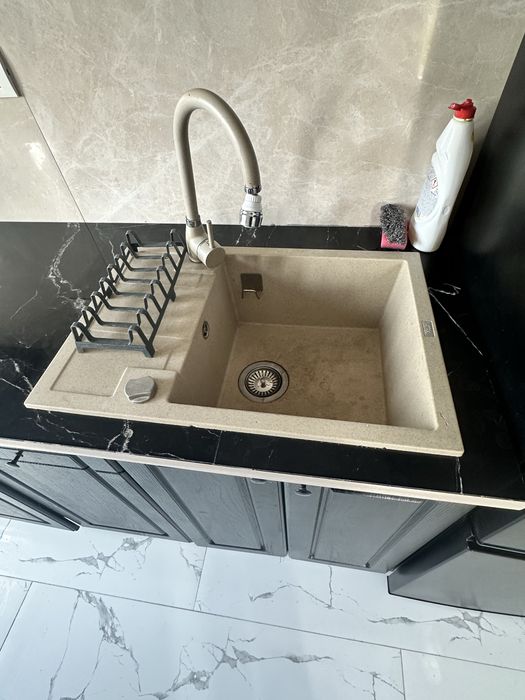 Vand mobila bucatarie