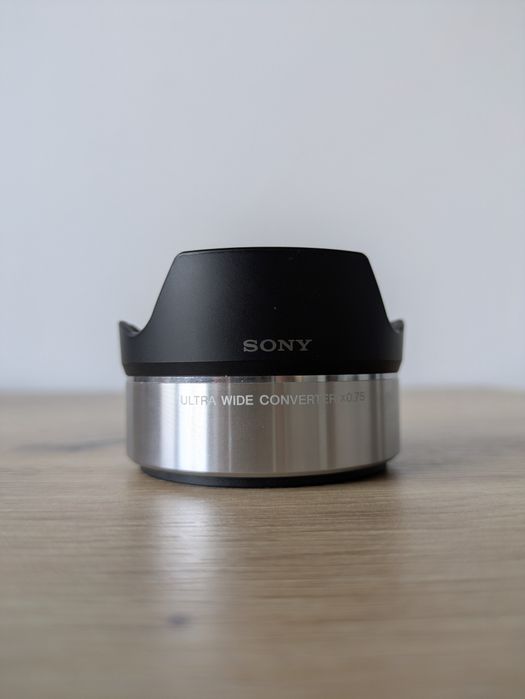 Sony 0.75x Ultra Wide Converter VCL-ECU1