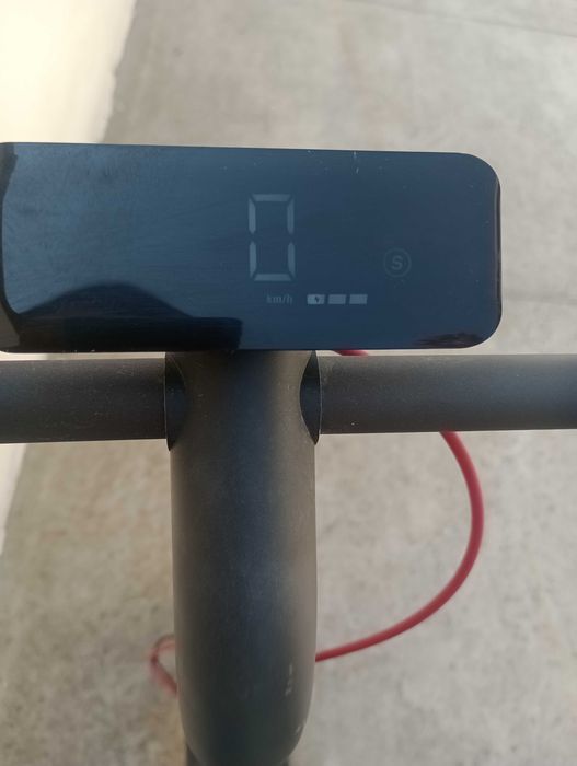 Trotineta electrică NAVEE V 40 I