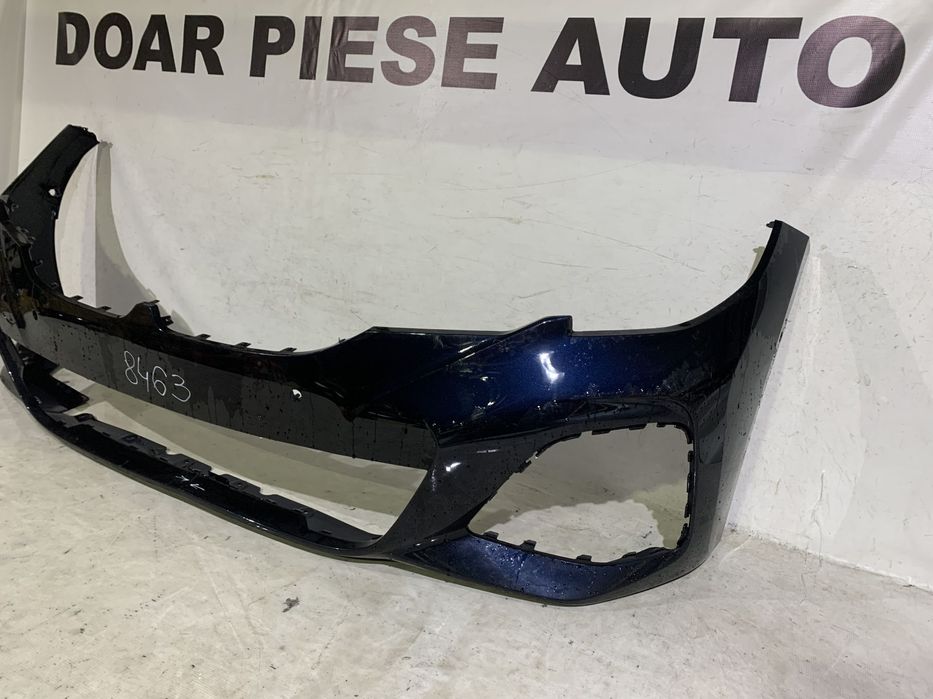 Bara fata BMW Seria 3, G21/G21, M-Sport, 2019, 2020, 2021, 2022, cod origine OE 51118069346, cu gauri pentru senzori de parcare (6). Fisurata usor mijloc jos.