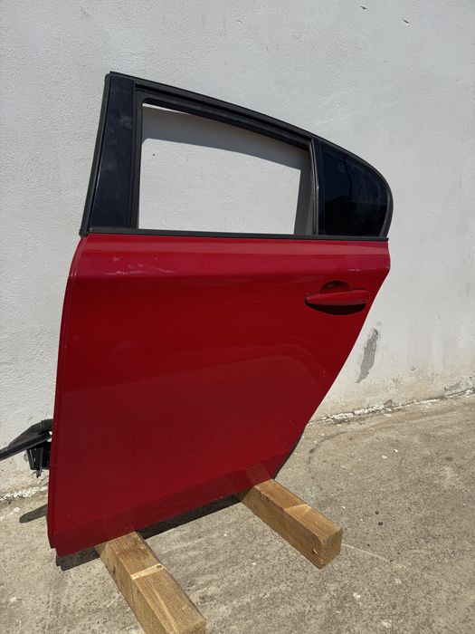 Usa stanga spate bmw seria 1 e87 2003-2013