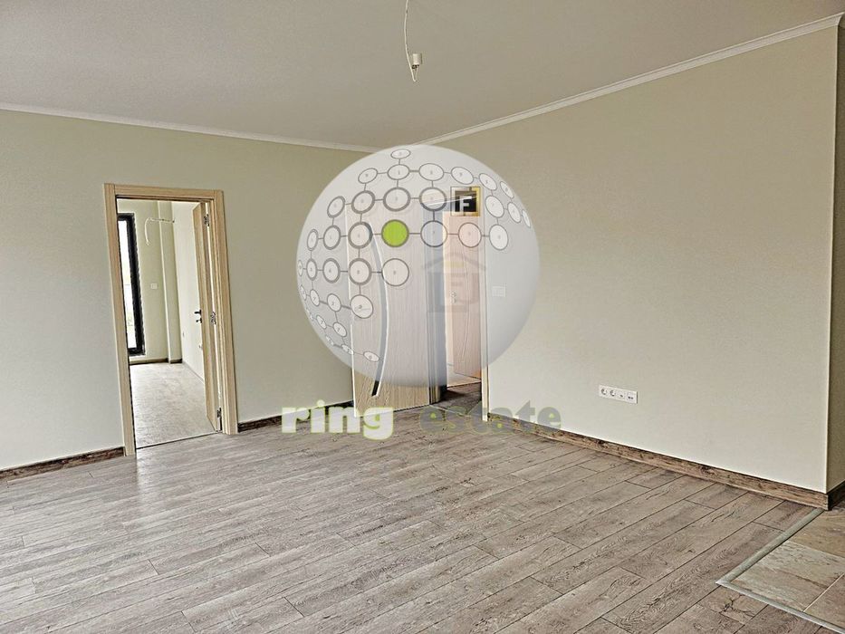 Продава се Тристаен апартамент в Пловдив, Център - 89 кв.м за 2023 €/кв.м - Снимка #6