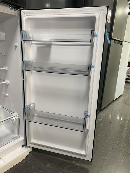 Хладилник Muhler SUF144BE с горна камера