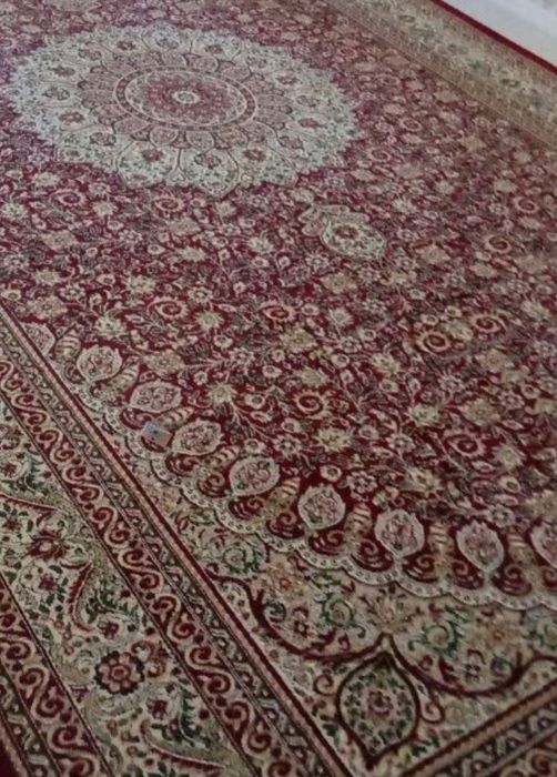 Гилам сотилади холати яхши