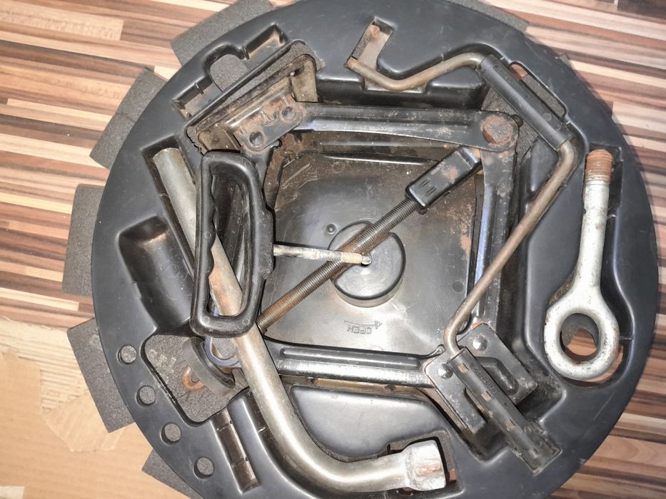 Резервна гума за фиат  мареа,  браво пълен комплект