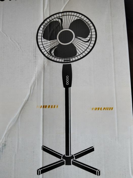 Ventilator cu picior nou