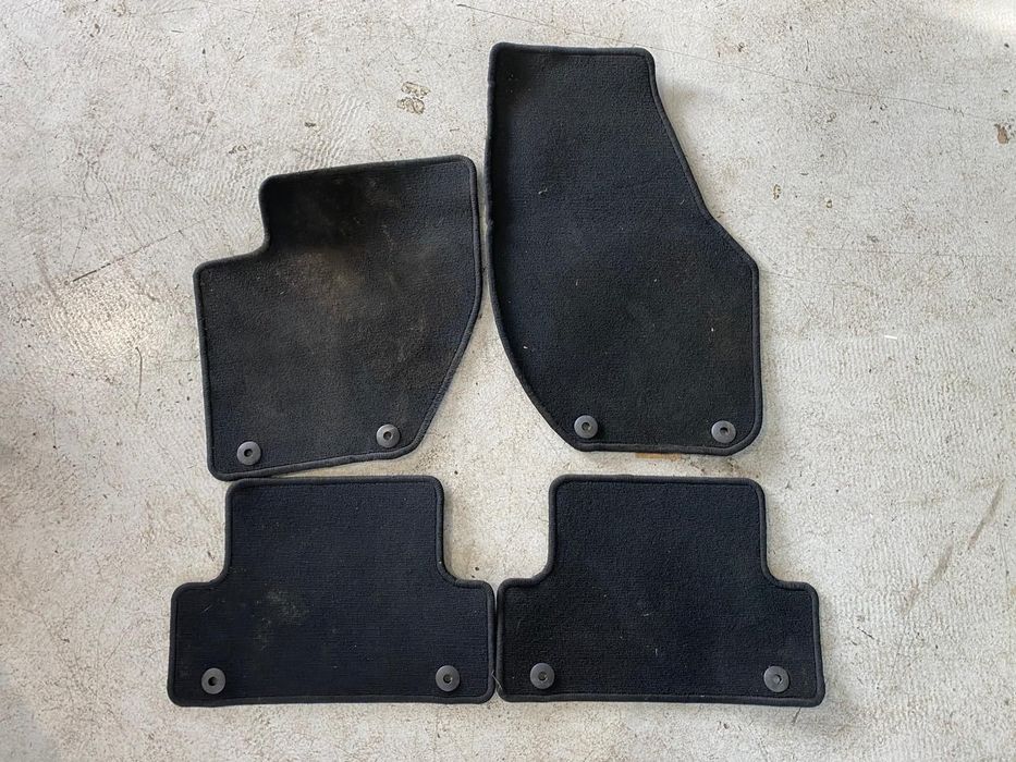 Set de presuri covorase Volvo V40 31292276  31463821