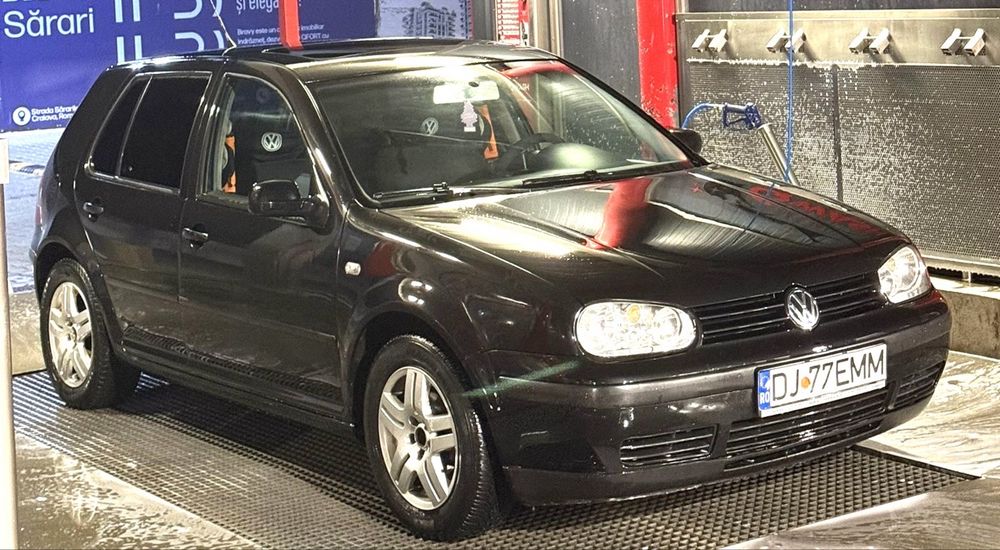 VW Golf 4 1.4 Benzină | 2003 | 219.359 km