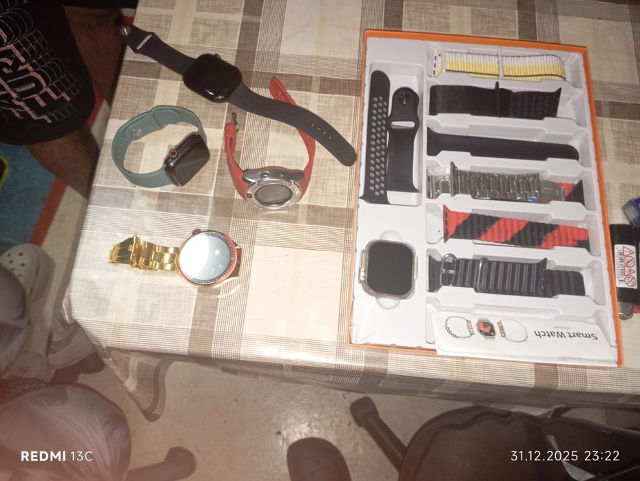 Vând ceasuri smartwatch cu cartela SIM