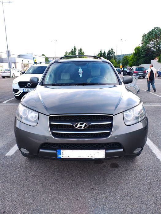 Vând Hyundai Santa Fe 2.2 CRDi 4×4