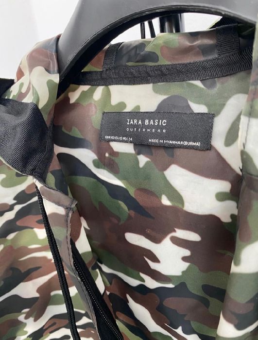 Geacă ZARA- tip pelerină de ploaie