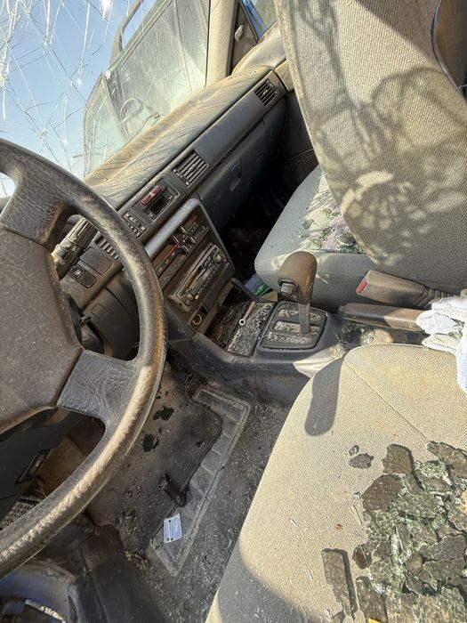 Мазда 323 автомат на части