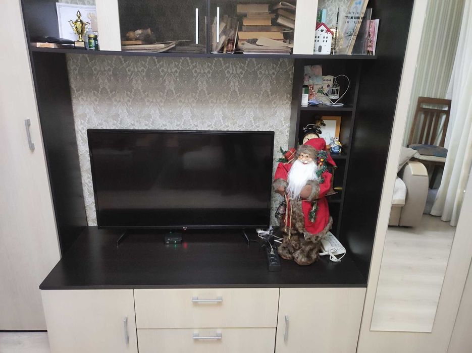 Продам стенку в гостиную