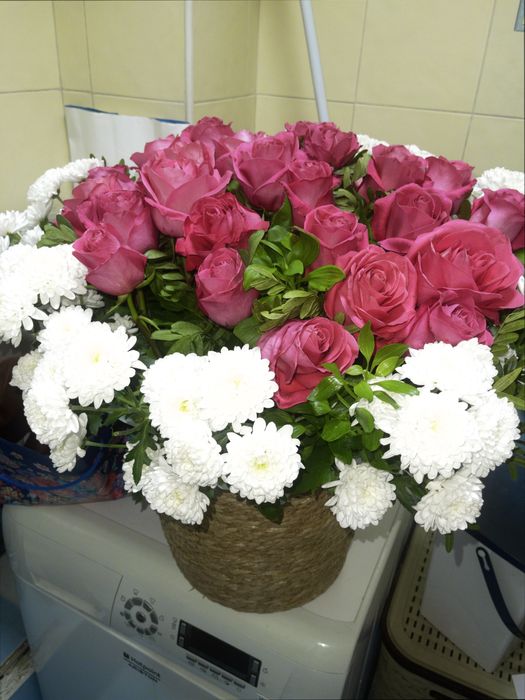 Срочно продаю цветы дешево