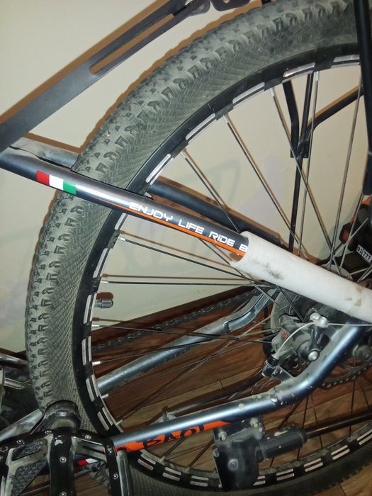 Продается велик почти новый