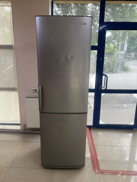 Холодильник бу рабочий LG