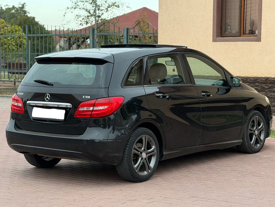 MERCEDES-BENZ B-Class 2015 — imagine 5