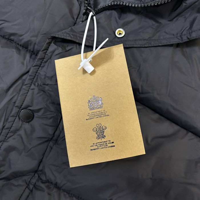 Geaca Burberry neagra