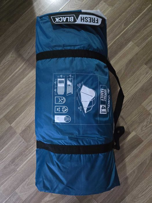 Cort de camping 4 locuri, Decathlon Quechua Arpenaz 4.1, nou, nefolosit, in cutie.