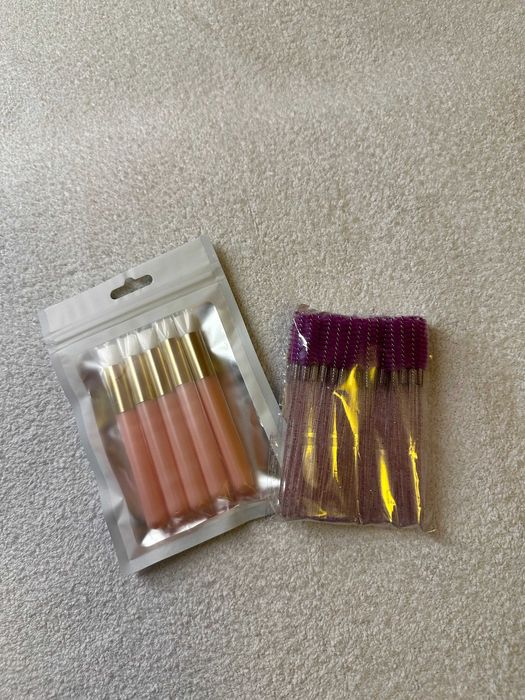 Цветни четчици за Мигли