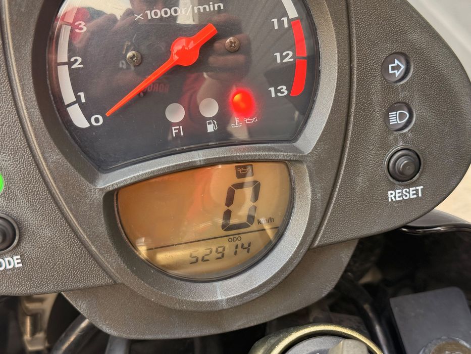 Motoideea vinde KAWASAKI ER6N 2006  Rate  Garantie