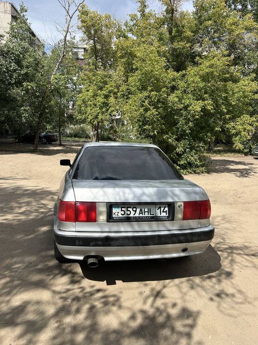Продам ауди 80 б4