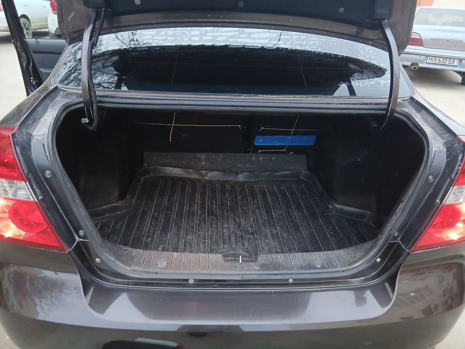 Nexia 3  kraska toza kami bor propan gaz qoyilgan