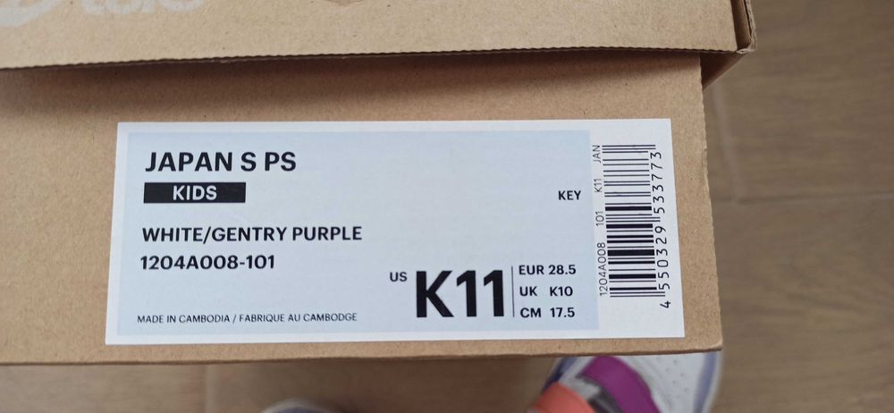 ASICS номер 28,5